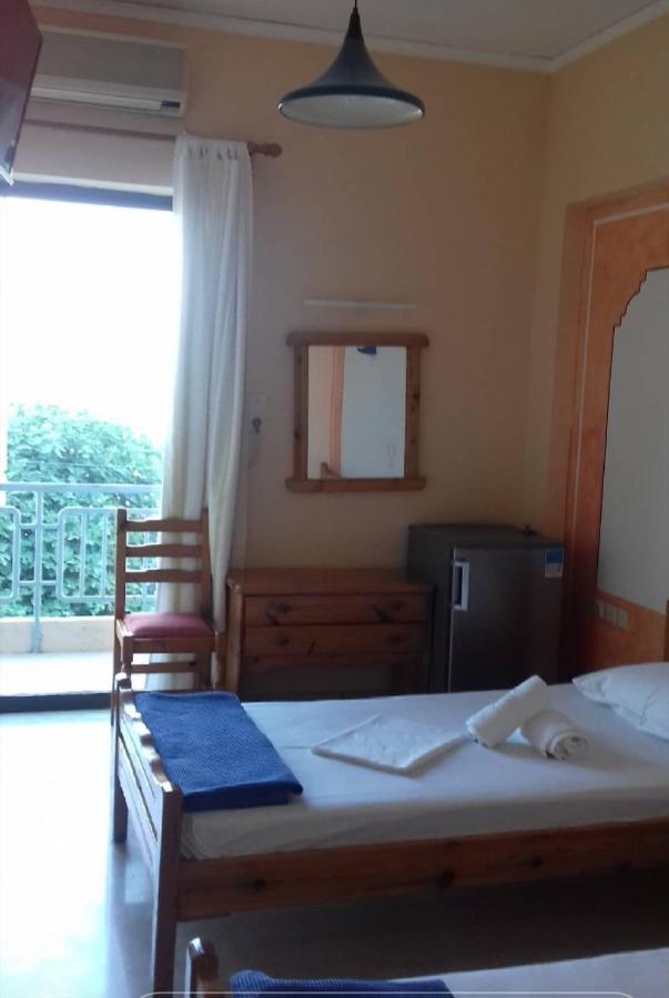 Hotel Ionio 卡塔科隆 外观 照片