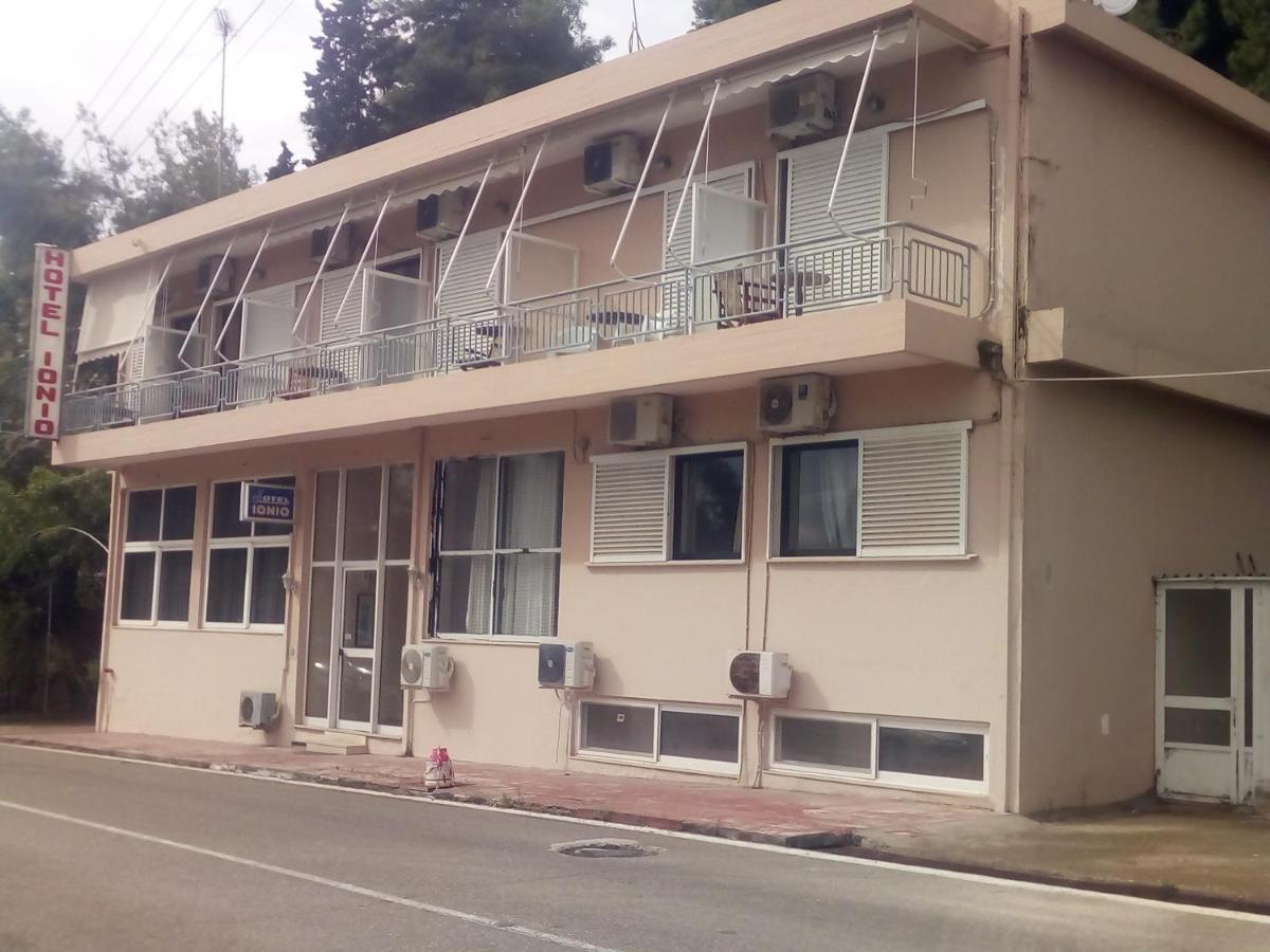 Hotel Ionio 卡塔科隆 外观 照片