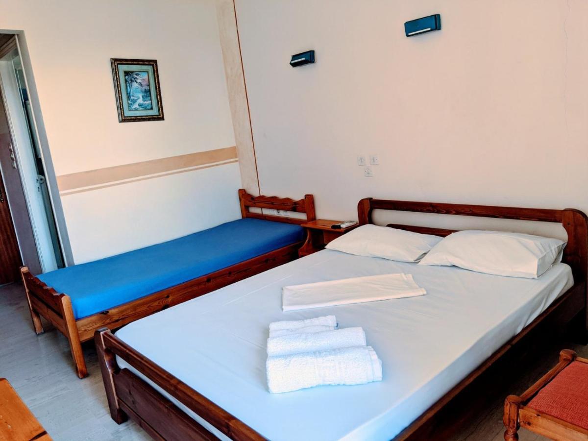 Hotel Ionio 卡塔科隆 外观 照片