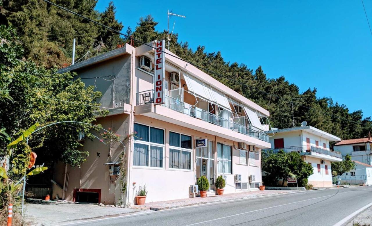 Hotel Ionio 卡塔科隆 外观 照片
